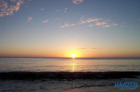 LE COUCHER DU SOLEIL.